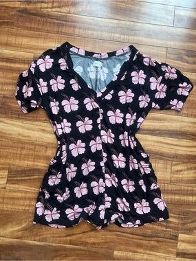Sweet Sweet Honey Womens Black V-Neck Tee with Pink Floral Print